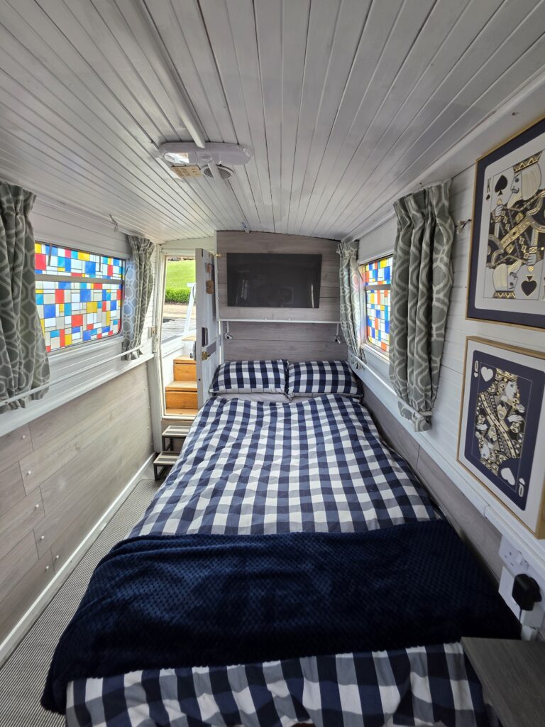 Life aboard Komet Canal Boats