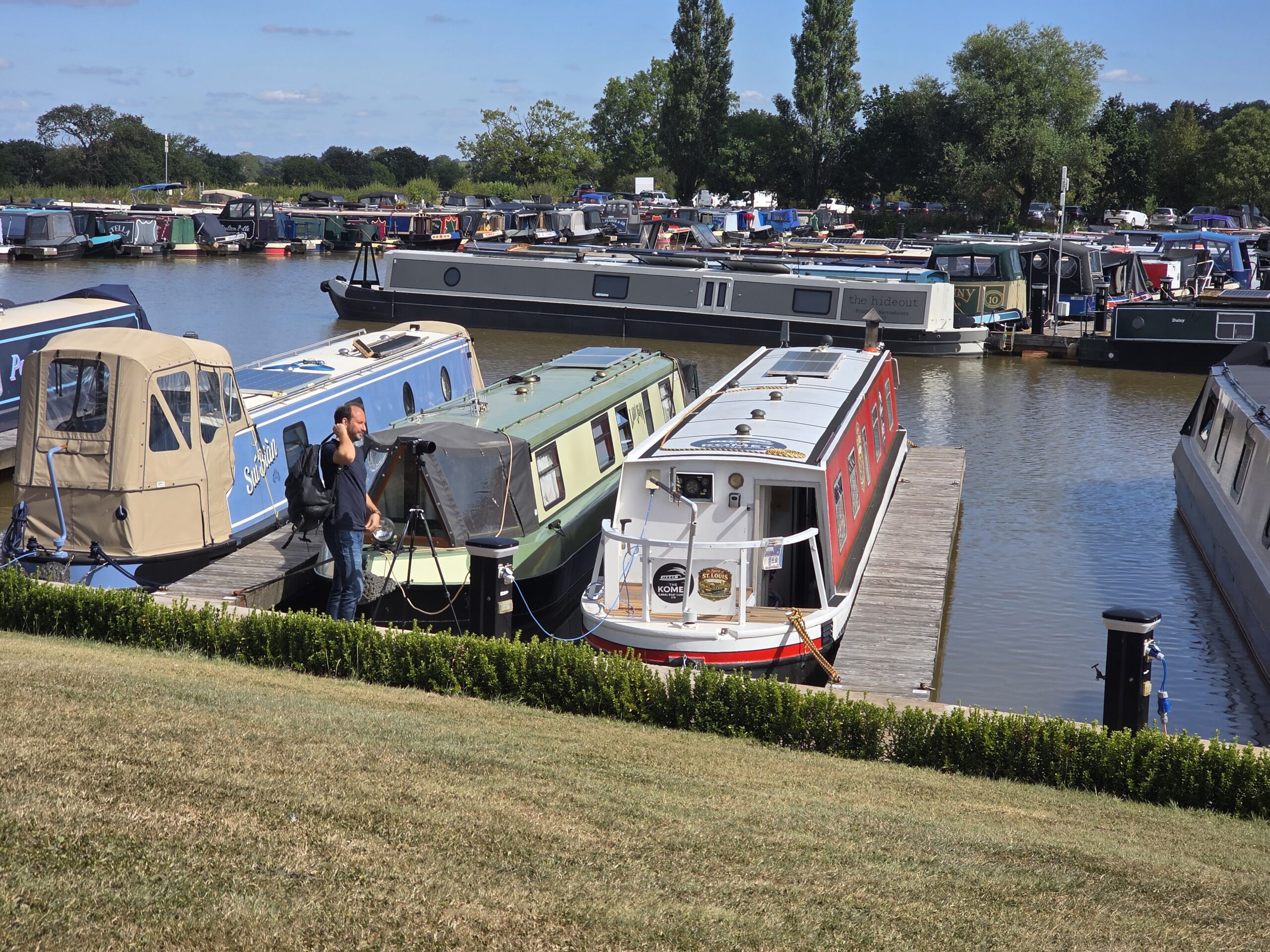 Komet canal boat stay